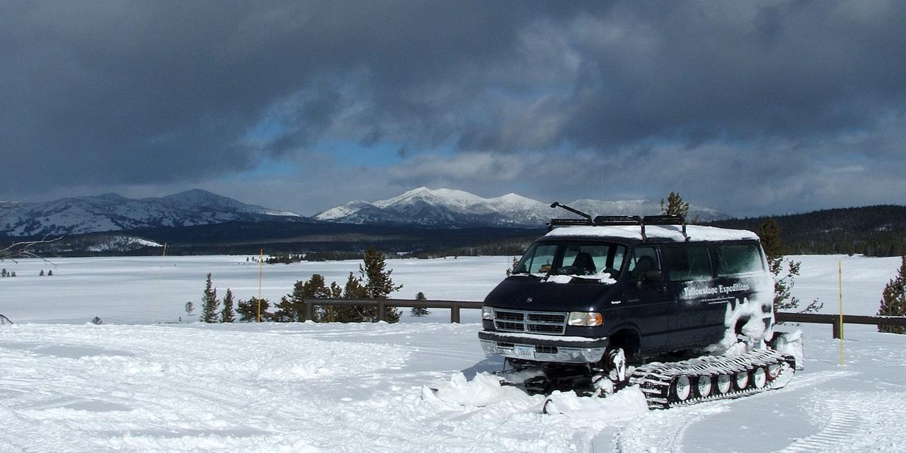 Yellowstone Expeditions Snowcoach 'Bumpus' in Hayden Valley